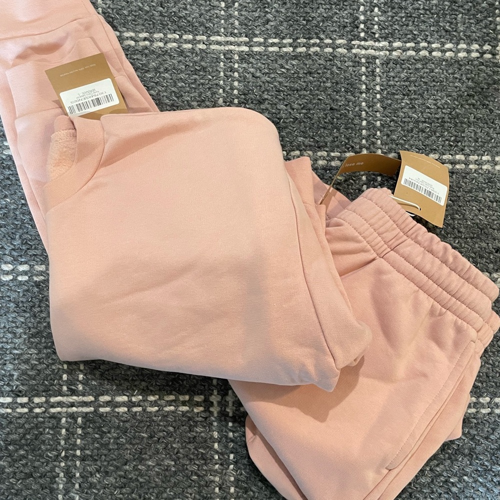 Reformation Hunter Classic Sweatshirt AND Brooks Sweat Short NWT Serenade - Picture 4 of 5